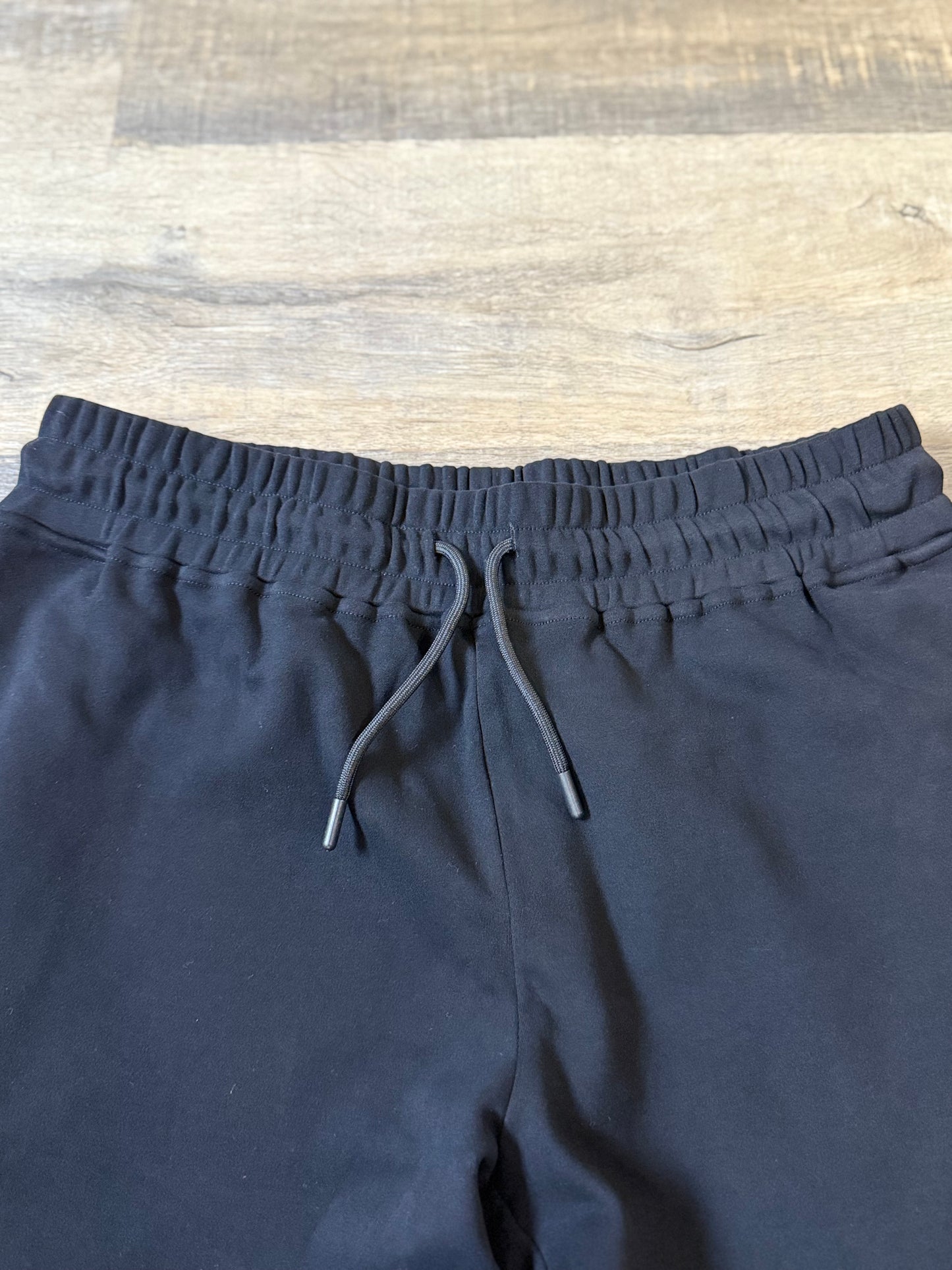 AeroLuxe Joggers (Black)