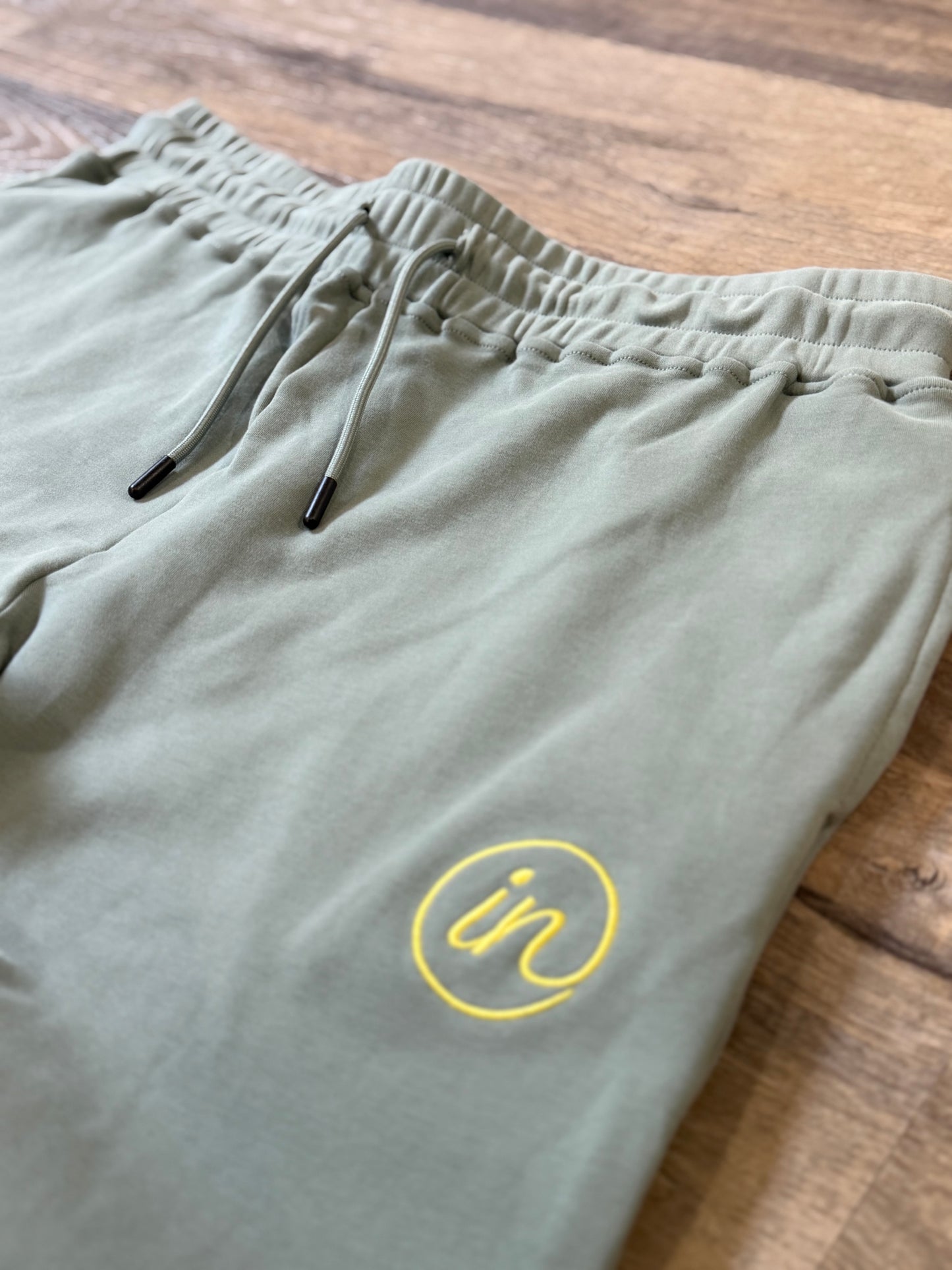 AeroLuxe Joggers (Fog)